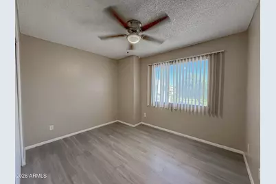 3955 W Wonderview Road, Phoenix, AZ 85019 - Photo 13