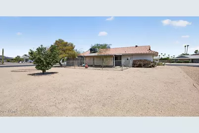 12406 N Banner Court, Sun City, AZ 85351 - Photo 3