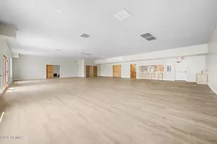 2060 N Center St, Mesa, AZ 85201 - Photo 23
