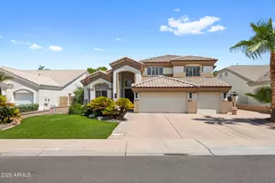 1442 E Catamaran Dr, Gilbert, AZ 85234 - Photo 1