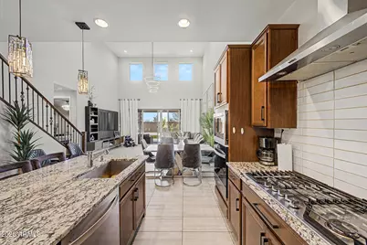 9027 S 67th Drive, Laveen, AZ 85339 - Photo 11