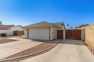 4109 E Ahwatukee Dr, Phoenix, AZ 85044 - Photo 5