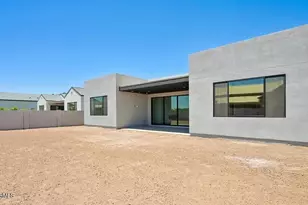 2371 E Aquarius Pl, Chandler, AZ 85249 - Photo 33