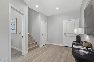2601 E Clarendon Ave, Phoenix, AZ 85016 - Photo 31