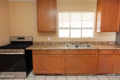 6045 W Marlette Avenue, Glendale, AZ 85301 - Photo 9