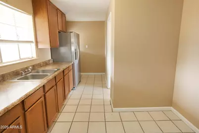 6045 W Marlette Avenue, Glendale, AZ 85301 - Photo 11