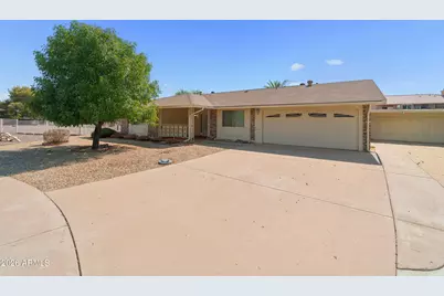14215 N Boswell Boulevard, Sun City, AZ 85351 - Photo 7