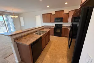 23549 W Hopi St, Buckeye, AZ 85326 - Photo 5