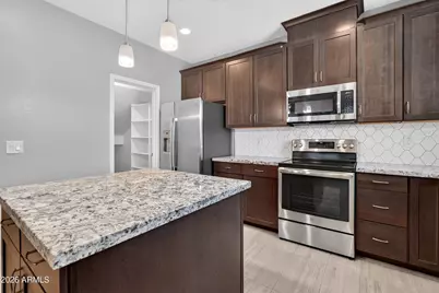 14870 W Encanto Boulevard #1115, Goodyear, AZ 85395 - Photo 9