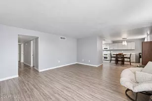 6327 N 34th Ln, Phoenix, AZ 85017 - Photo 3