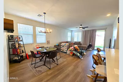 9986 W Monterey Way, Avondale, AZ 85392 - Photo 5