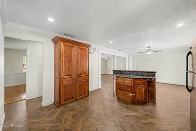 6241 W Highland Avenue, Phoenix, AZ 85033 - Photo 11