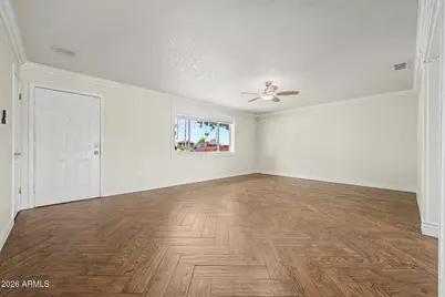 6241 W Highland Avenue, Phoenix, AZ 85033 - Photo 15