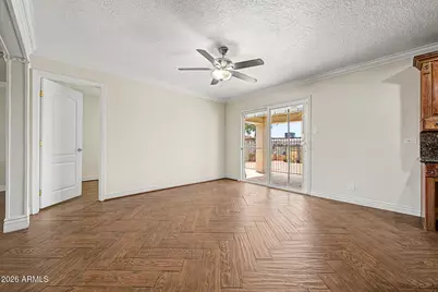 6241 W Highland Avenue, Phoenix, AZ 85033 - Photo 9