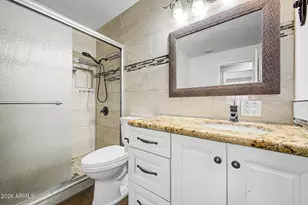 6241 W Highland Ave, Phoenix, AZ 85033 - Photo 23
