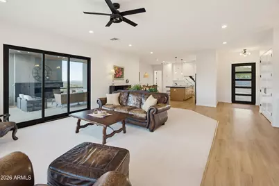 235 W Rock View Road, Phoenix, AZ 85085 - Photo 15
