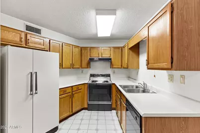 8625 E Belleview Place #1116, Scottsdale, AZ 85257 - Photo 17