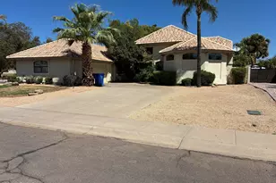 4602 E Carolina Dr, Phoenix, AZ 85032 - Photo 1