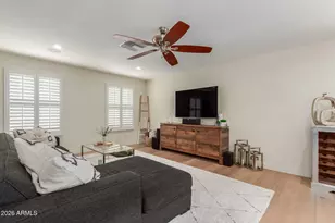 3160 E Hazelwood St, Phoenix, AZ 85016 - Photo 9