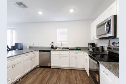 10498 W Carousel Drive, Arizona City, AZ 85123 - Photo 13