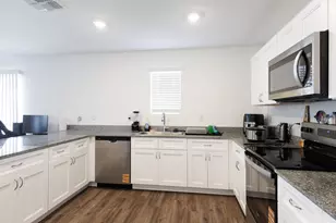 10498 W Carousel Dr, Arizona City, AZ 85123 - Photo 13