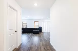 10498 W Carousel Dr, Arizona City, AZ 85123 - Photo 5
