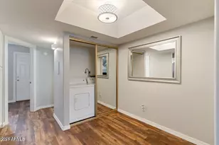1025 E Highland Ave, Phoenix, AZ 85014 - Photo 5