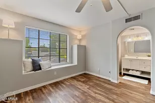 1025 E Highland Ave, Phoenix, AZ 85014 - Photo 9
