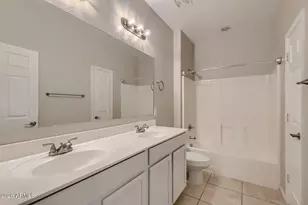 2610 W Gaby Rd, Phoenix, AZ 85041 - Photo 5