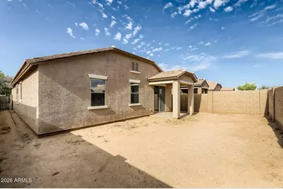 2610 W Gaby Road, Phoenix, AZ 85041 - Photo 9