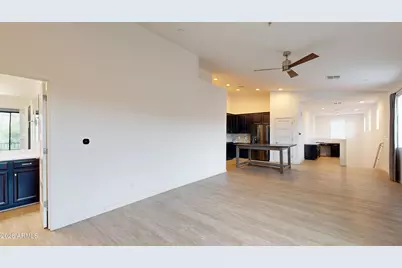 3900 E Baseline Road #113, Phoenix, AZ 85042 - Photo 11