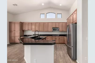 2740 S Honeysuckle Lane, Gilbert, AZ 85295 - Photo 11