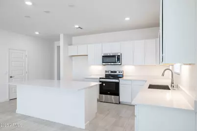 10023 N 176th Avenue, Waddell, AZ 85355 - Photo 5