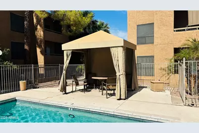 2625 E Indian School Road #Unit 142, Phoenix, AZ 85016 - Photo 35