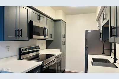 2625 E Indian School Road #Unit 142, Phoenix, AZ 85016 - Photo 13