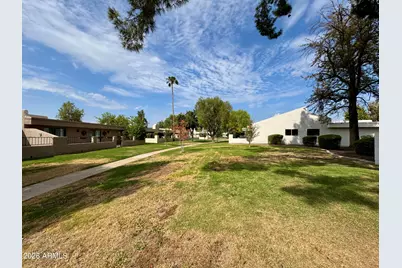 8185 E Del Caverna Drive, Scottsdale, AZ 85258 - Photo 7