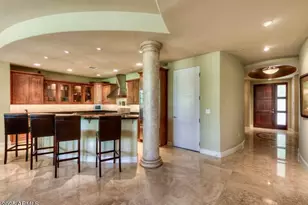 8 Biltmore Estate, Phoenix, AZ 85016 - Photo 7