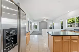 7180 W Trails Dr, Glendale, AZ 85308 - Photo 9