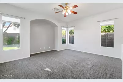 7180 W Trails Drive, Glendale, AZ 85308 - Photo 17