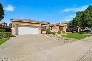 7180 W Trails Dr, Glendale, AZ 85308 - Photo 3