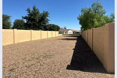 2621 Knollridge Drive, Sierra Vista, AZ 85650 - Photo 5