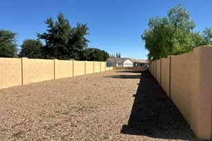 2621 Knollridge Dr, Sierra Vista, AZ 85650 - Photo 5