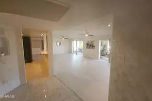 7860 E Camelback Rd, Scottsdale, AZ 85251 - Photo 9