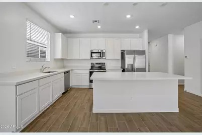 9646 W Gaby Road, Tolleson, AZ 85353 - Photo 5