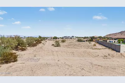 35470 N Grapefruit Drive #32, San Tan Valley, AZ 85144 - Photo 3