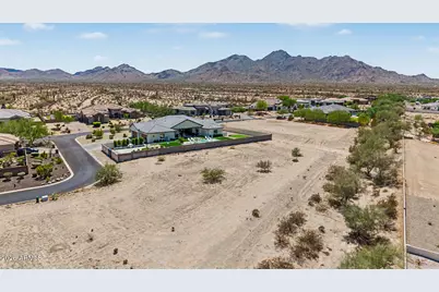 35470 N Grapefruit Drive #32, San Tan Valley, AZ 85144 - Photo 9