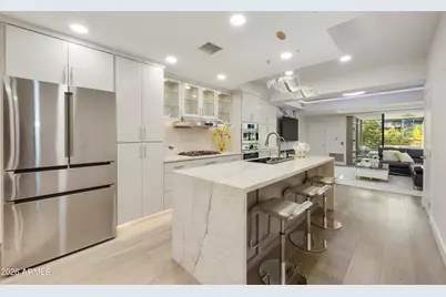 7161 E Rancho Vista Drive #3002, Scottsdale, AZ 85251 - Photo 5