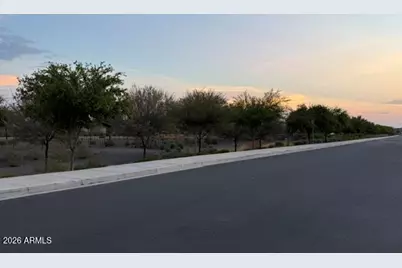 10764 W Villa Street, Avondale, AZ 85323 - Photo 9