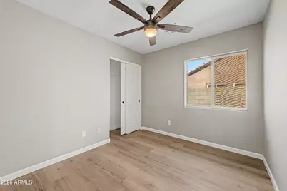 15465 W Port Royale Lane, Surprise, AZ 85379 - Photo 19