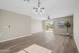 15465 W Port Royale Ln, Surprise, AZ 85379 - Photo 7